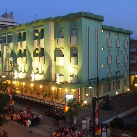 Hotel Serena Gatteo エクステリア 写真